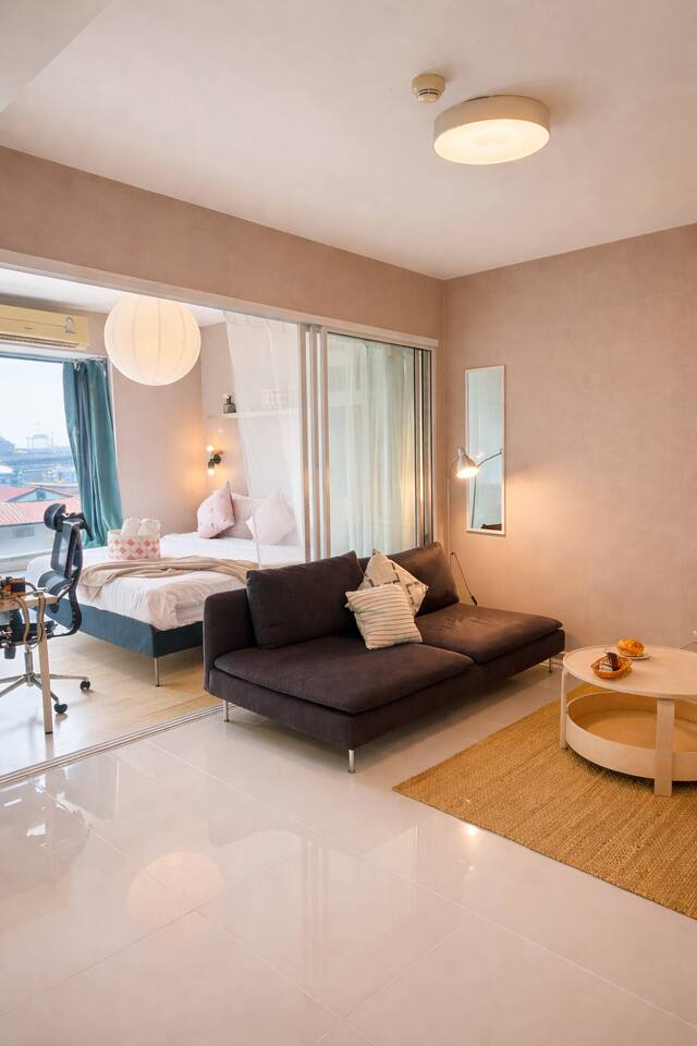NearAirporLink: Suite w/ Kitchen Pool Gym FastWiFi — managed short-term rental in Bangkok