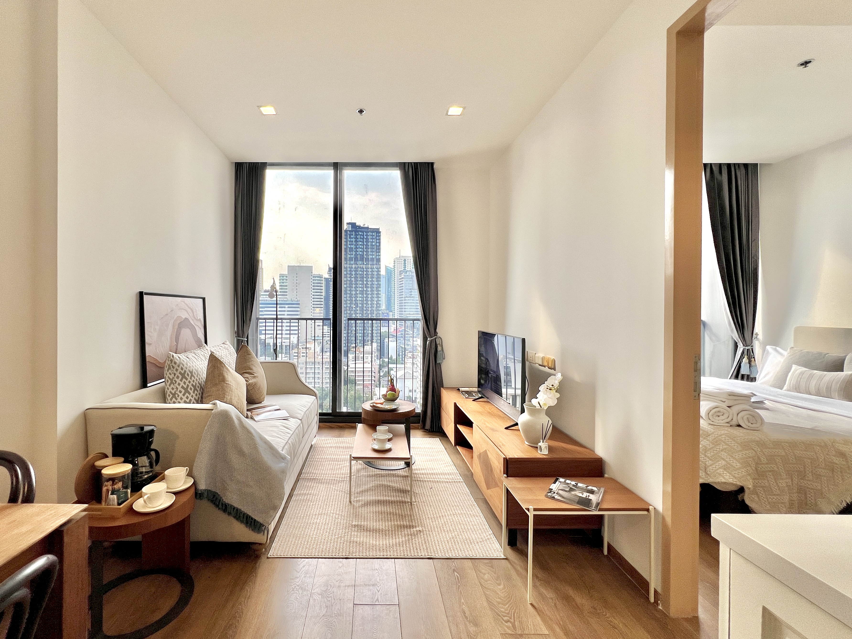 WalkToBTS>EMDistrict/CityViewPool&Gym/WiFi/Washer — managed short-term rental in Bangkok